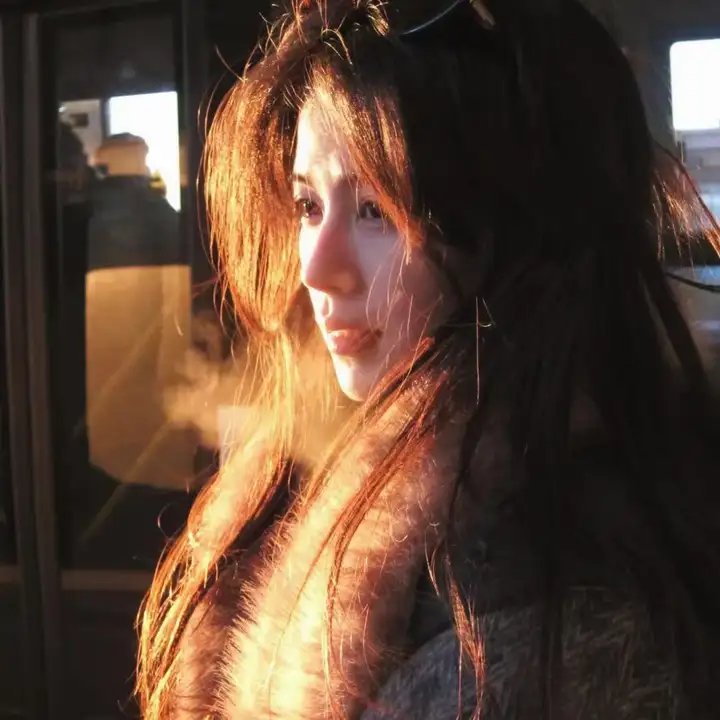 凝视蕾妮玛莉佛森